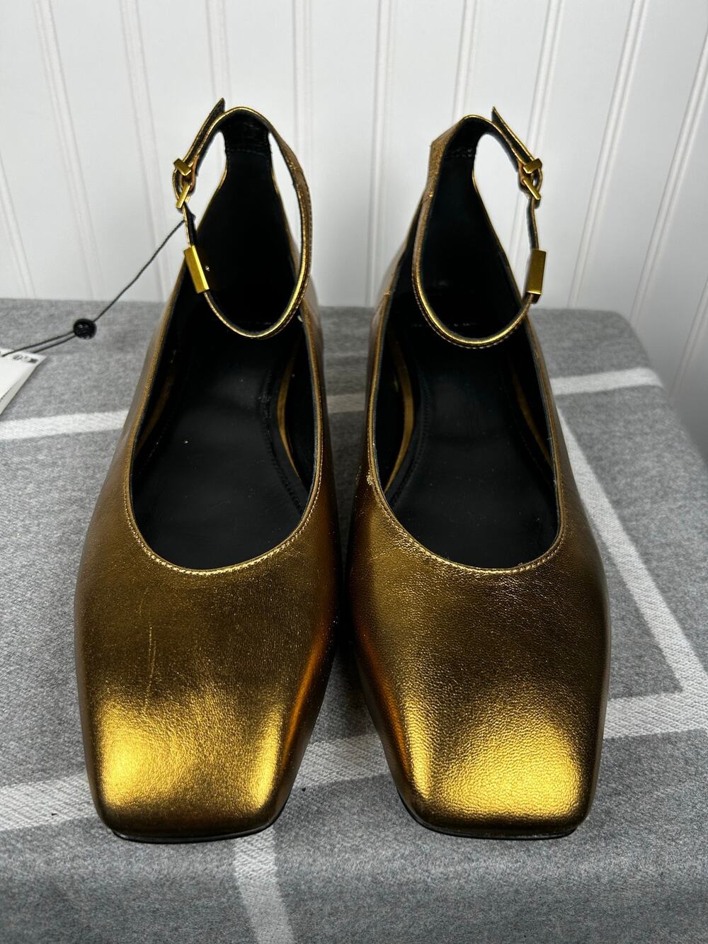 Massimo Dutti Ballet Flats Gold Mary Jane Square Toe Sze Eu 41 US 10 Brand New
